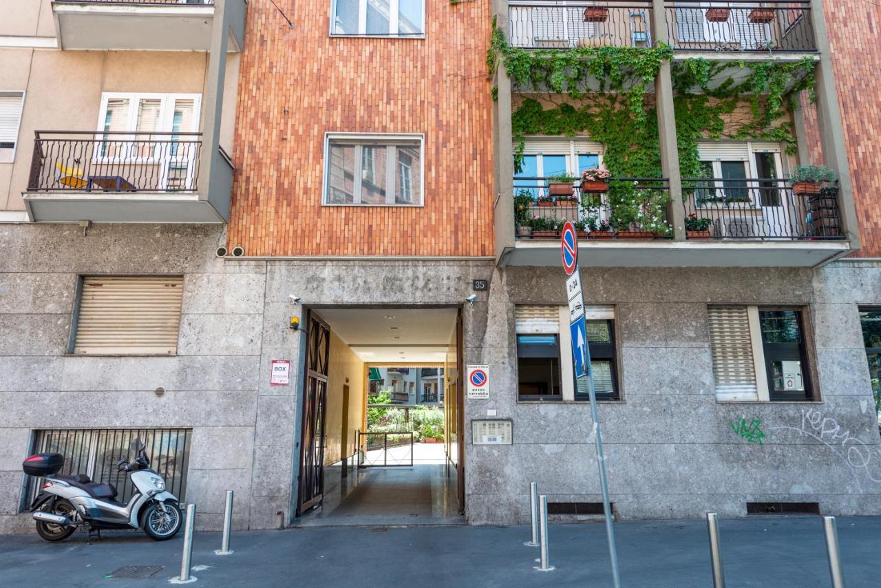 Bnbutler Arena 35 - Navigli Apartment Milão Exterior foto